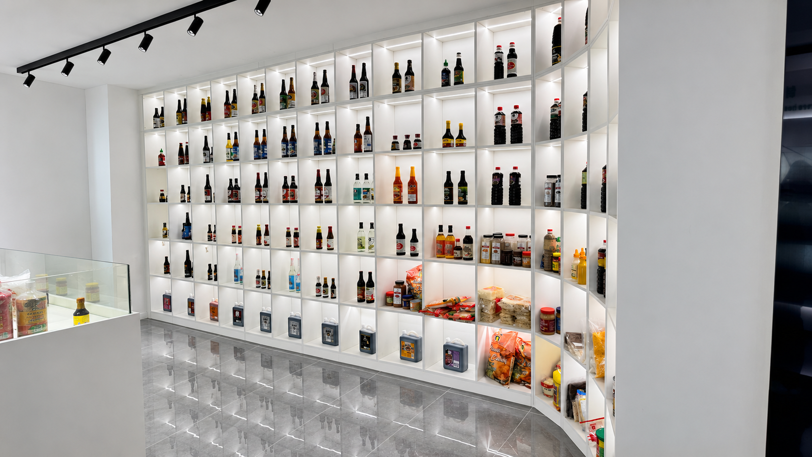 Professional Sample Display Area for Accurate Overseas Order Matching